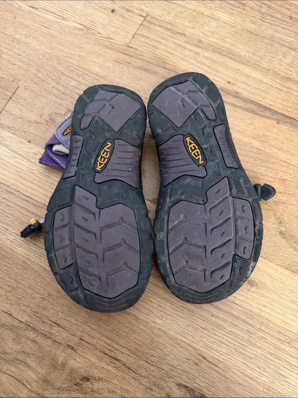 KEEN Newport H2 Waterproof Sport Hiking Sandals Purple Girls Size 3
